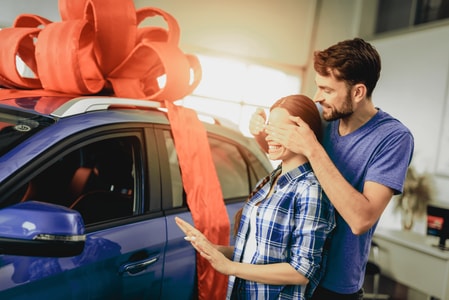 רכב חדש מהניילונים רכב חדש מהניילונים