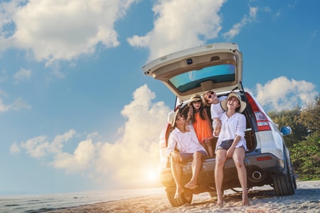 נהג ברכב מהעבודה נהג ברכב מהעבודה